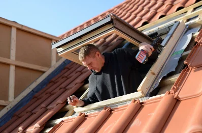 Pose de fenêtres de toit Velux à Colméry